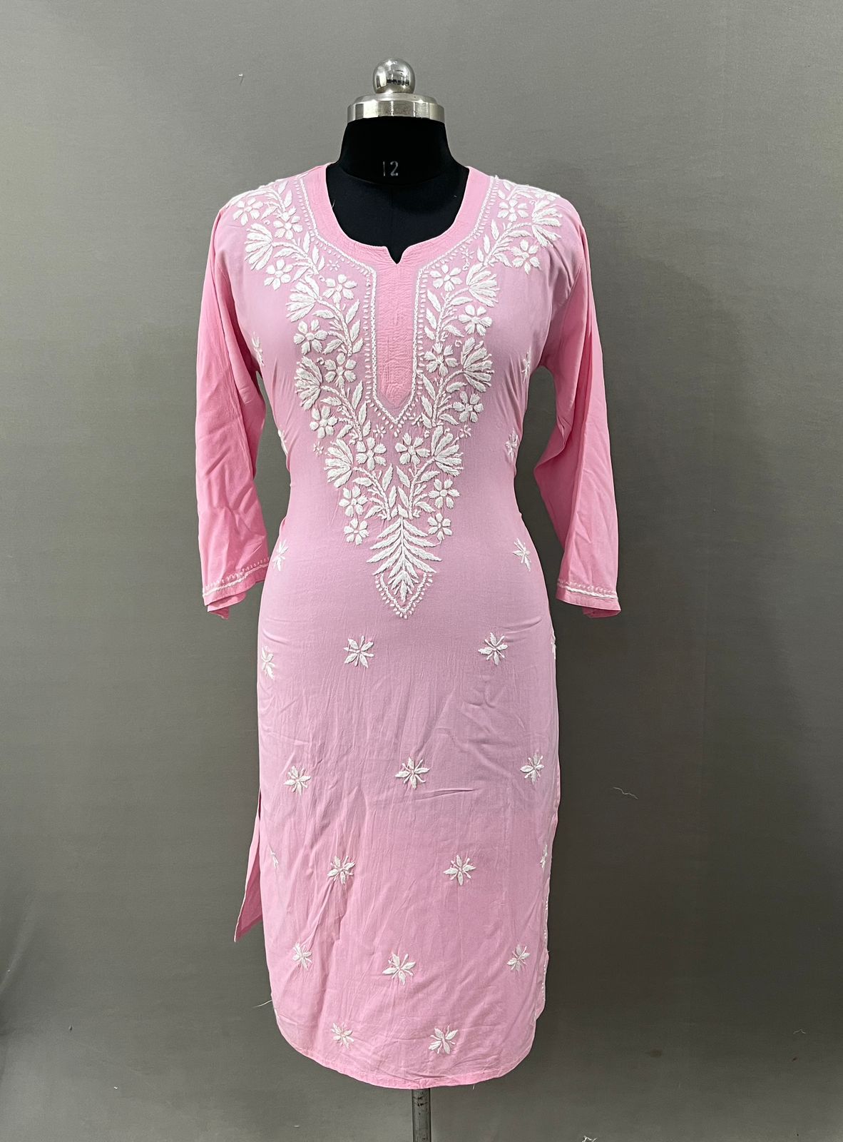 Reyon Kurti